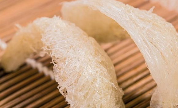 燕窩的功效與作用是什么？吃燕窩對(duì)人體有哪些好處？